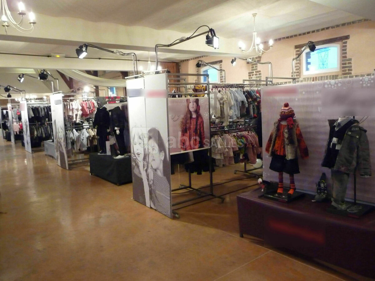 Clos-de-Rouen-Vaupaliere-Grange-Salon-professionnel
