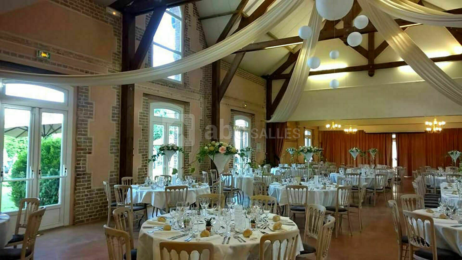 Clos-de-Rouen-Vaupaliere-Grange-mariage-4