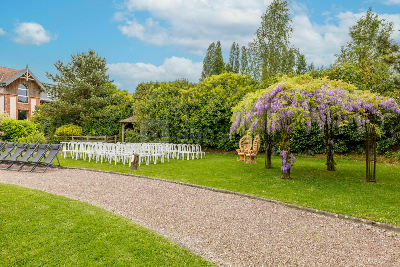 Clos-de-Rouen-Vaupaliere-Grange-mariage-Jardin-Grange