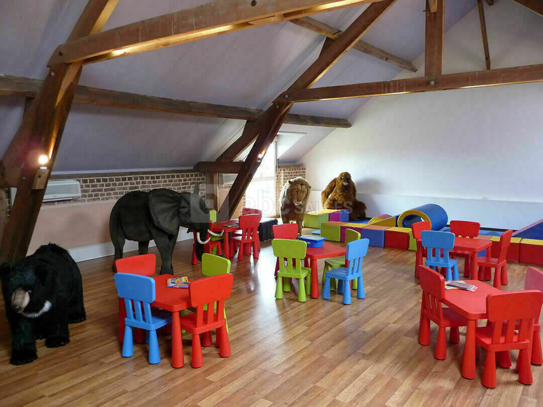 Clos-de-Rouen-Vaupaliere-charpente-salle-enfant