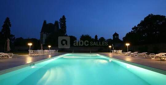 Piscine la nuit