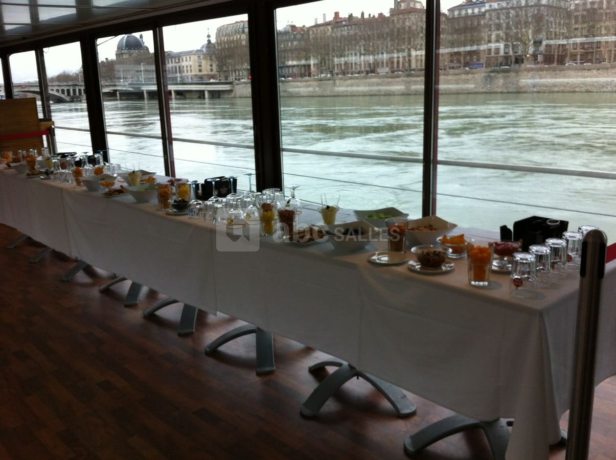Salle lumière pont supérieur