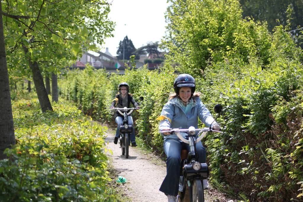 Chasse aux trésors en Solex et tandem