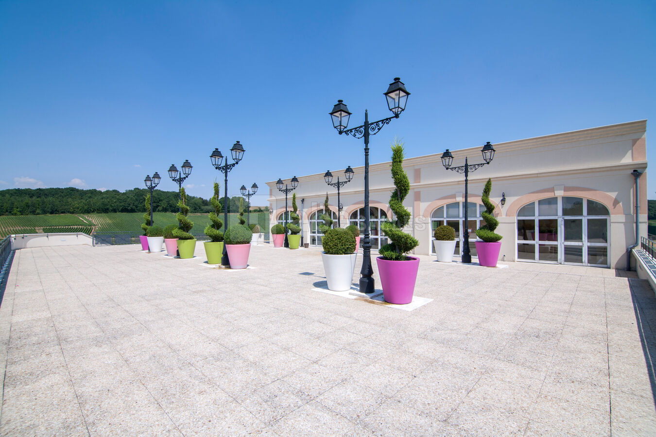 LA TERRASSE