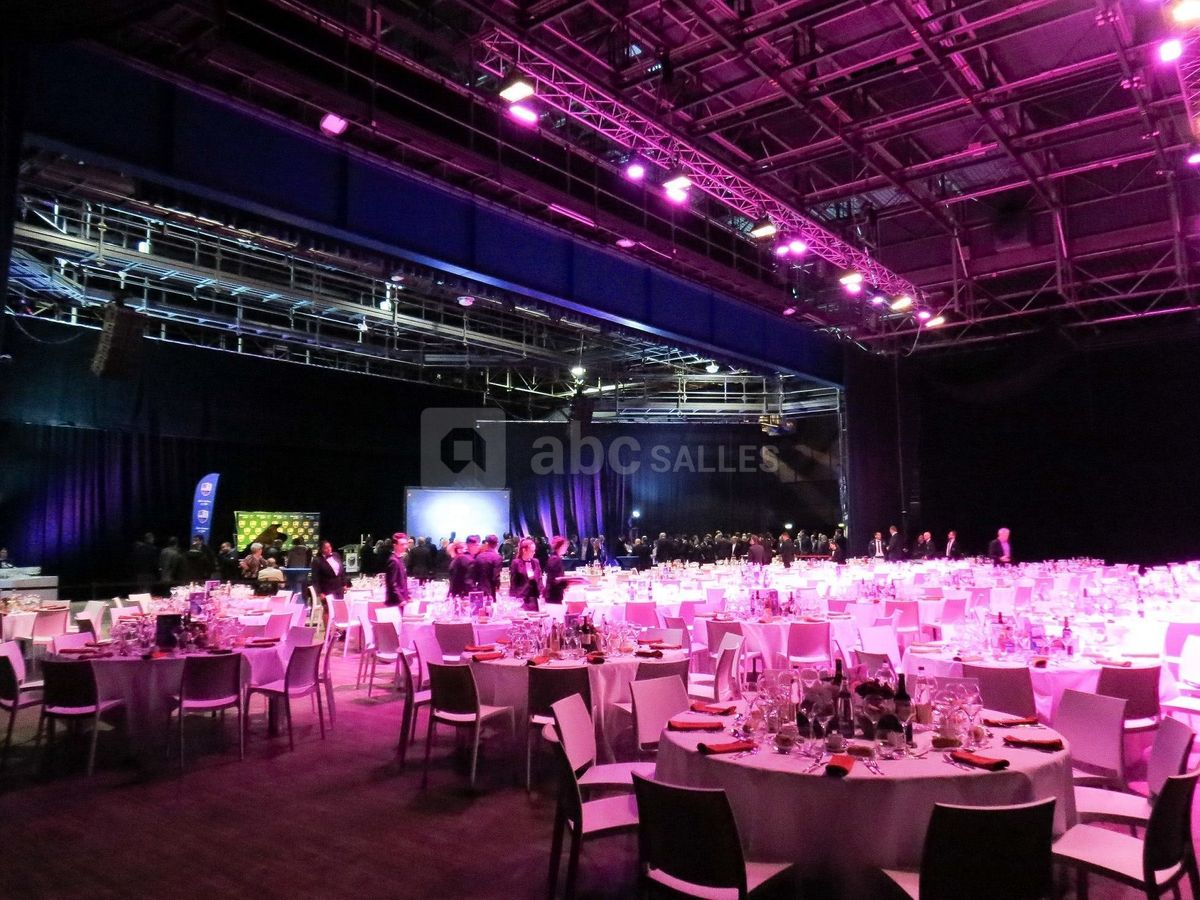 Summum Diner Assis Banquet