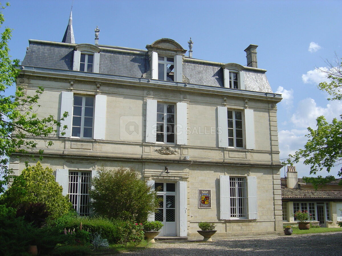 Façade du château