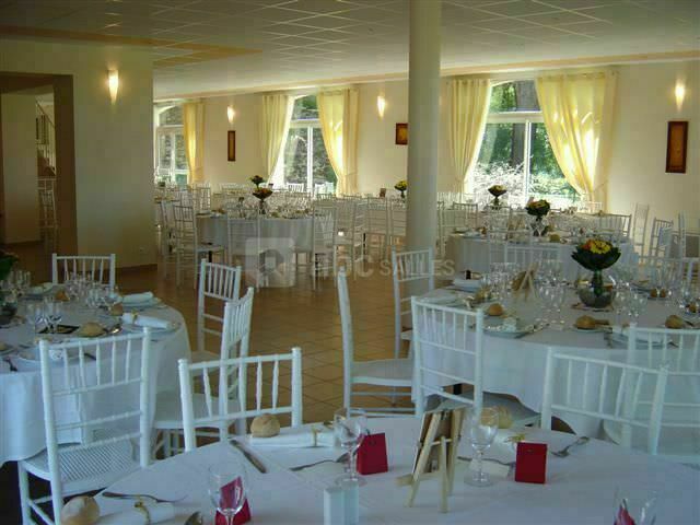 Salle très lumineuse