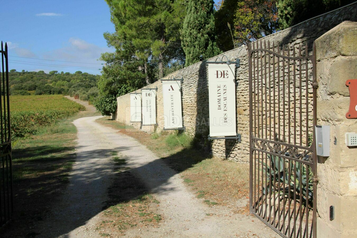 Entrée du domaine