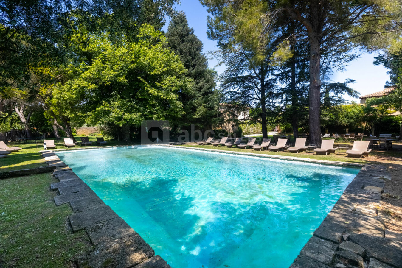 Domaine Des Escaunes