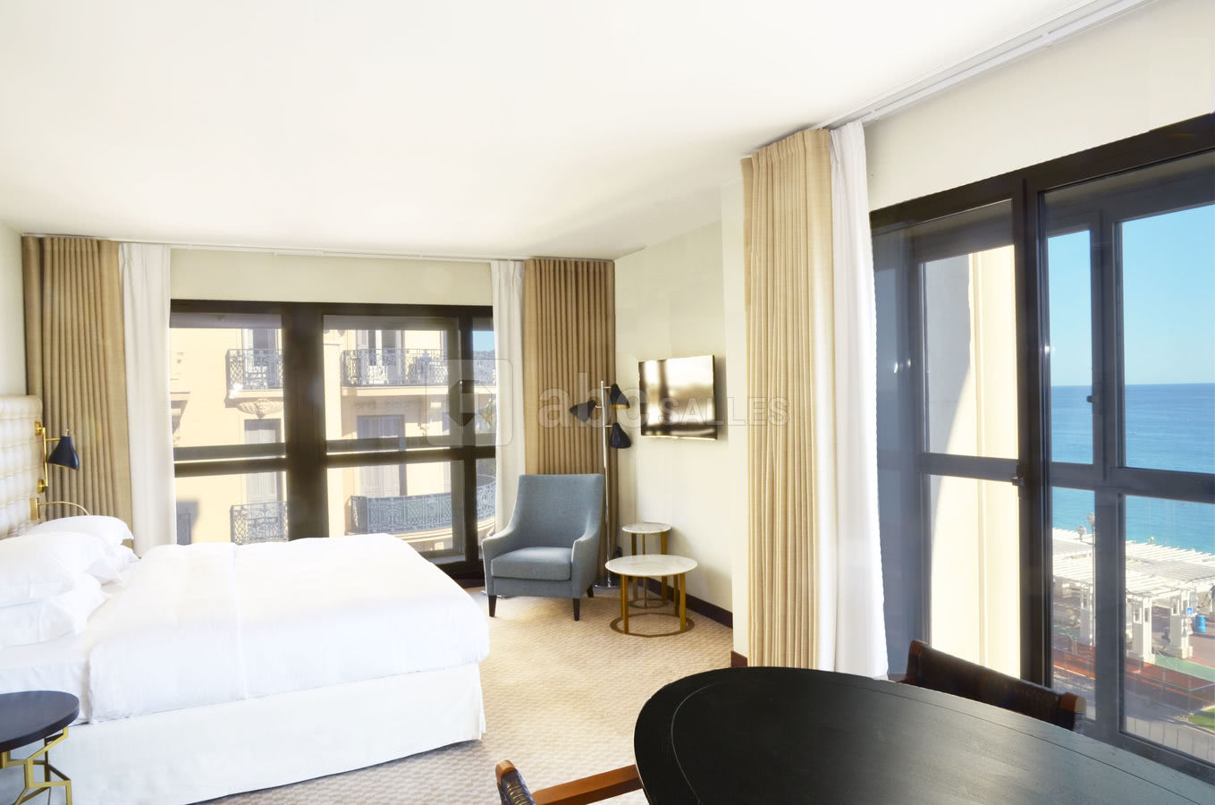Executive King room