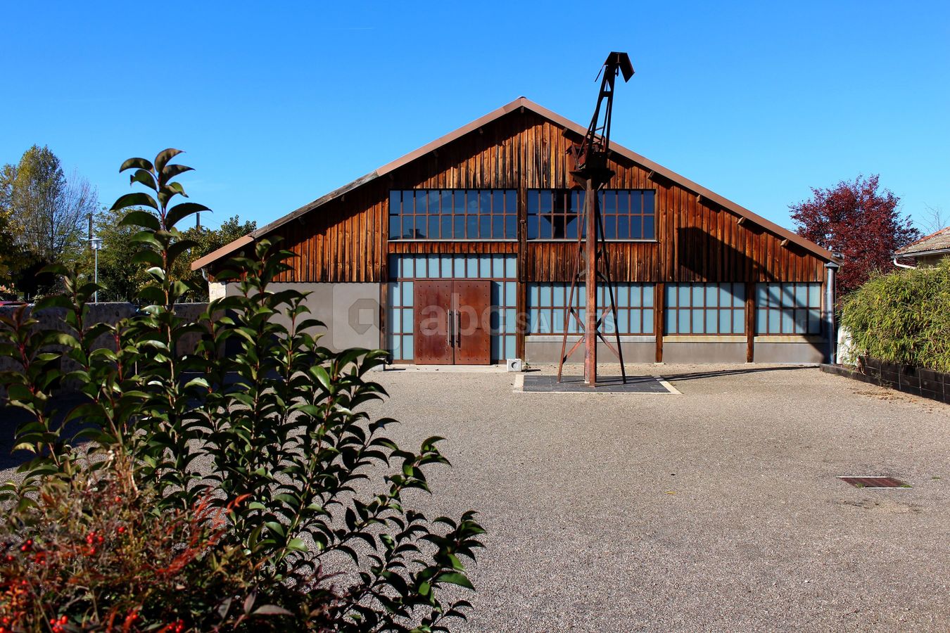Depuis le parvis de 700 m²