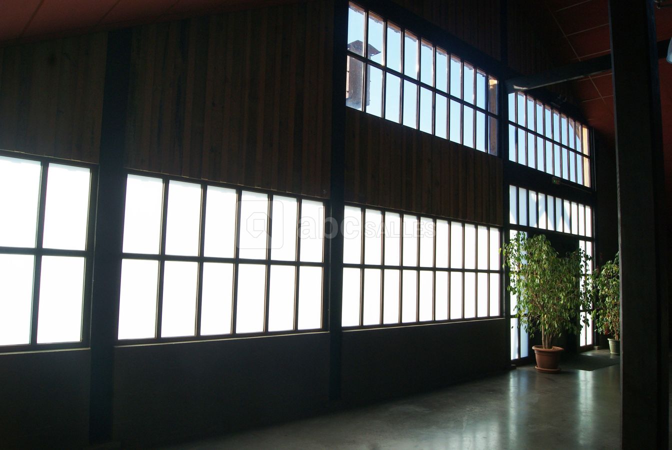 Façade côté parvis