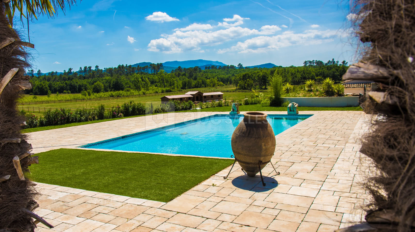 Piscine 17x5m