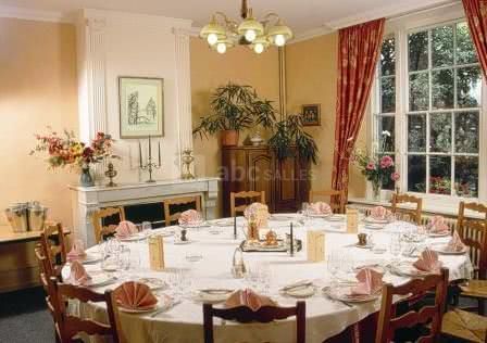 Salon privé banquet/réception