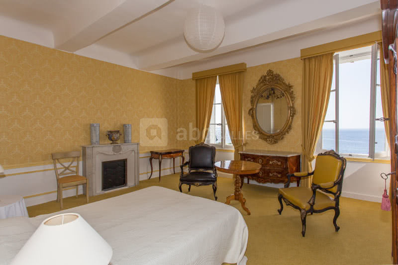 Chambre à l'étage de la bastide