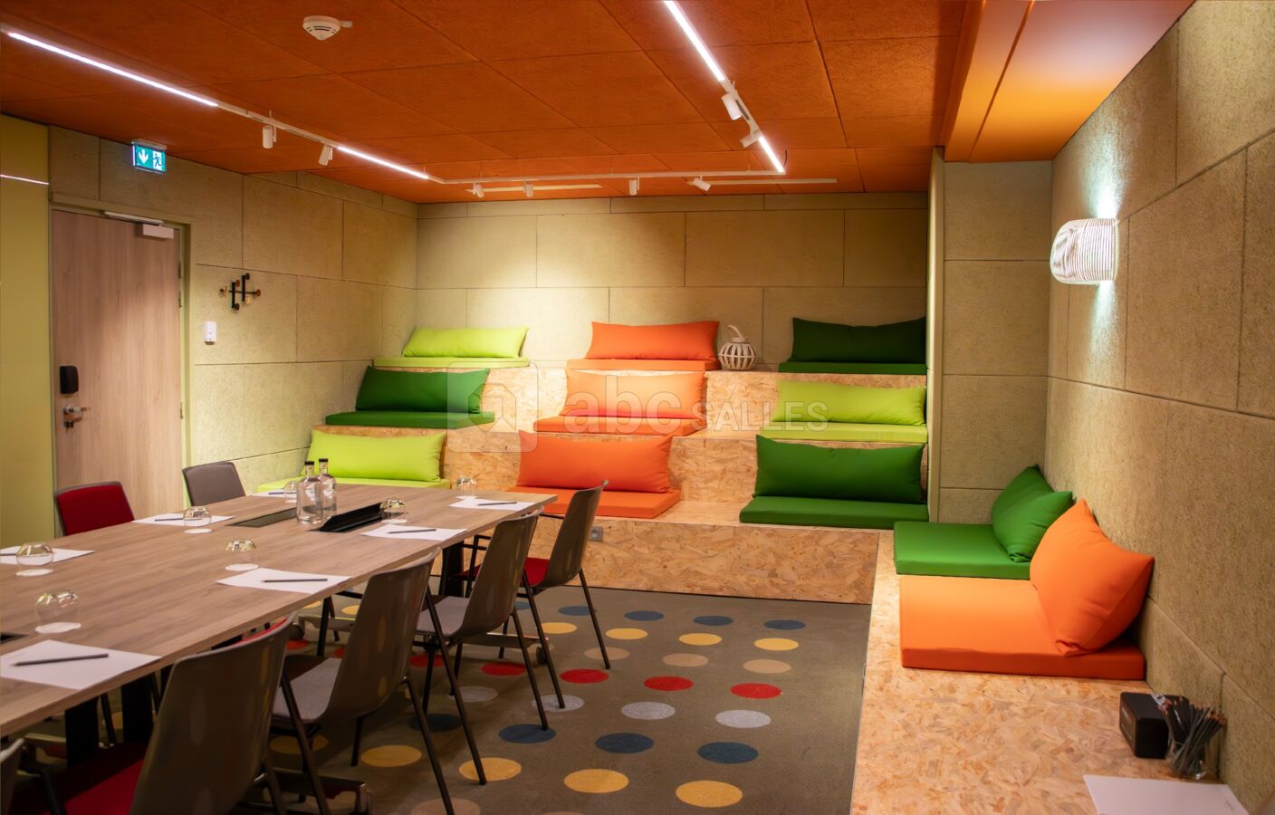 Twister - Salle de réunion
