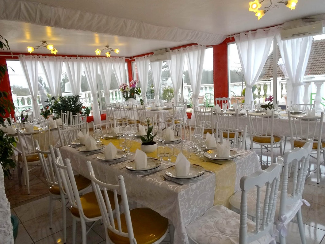 Salle de 40 à 50 personnes