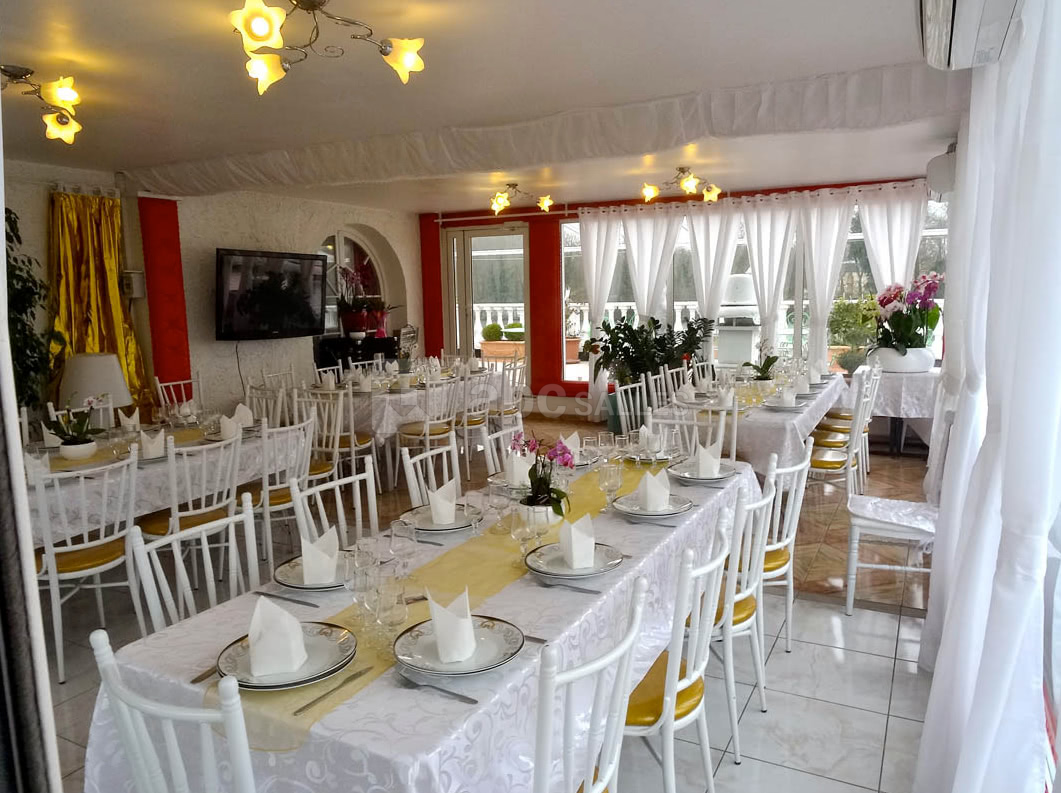 Salle de 40 à 50 personnes