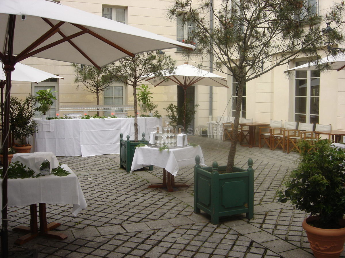 Cour extérieure