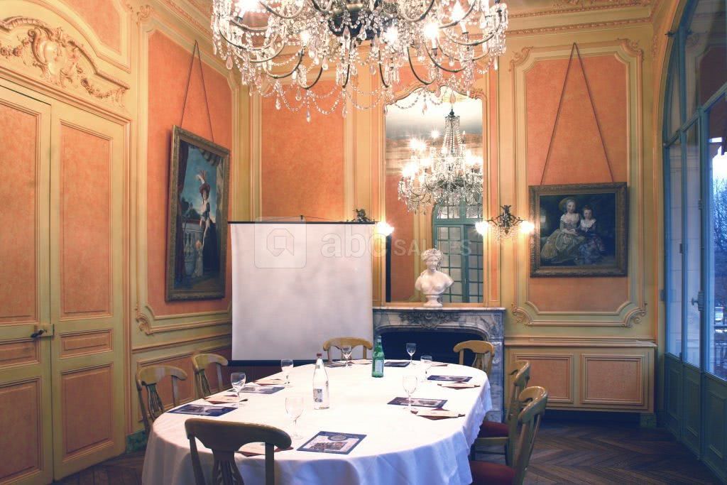 Réunion salon napoléon iii