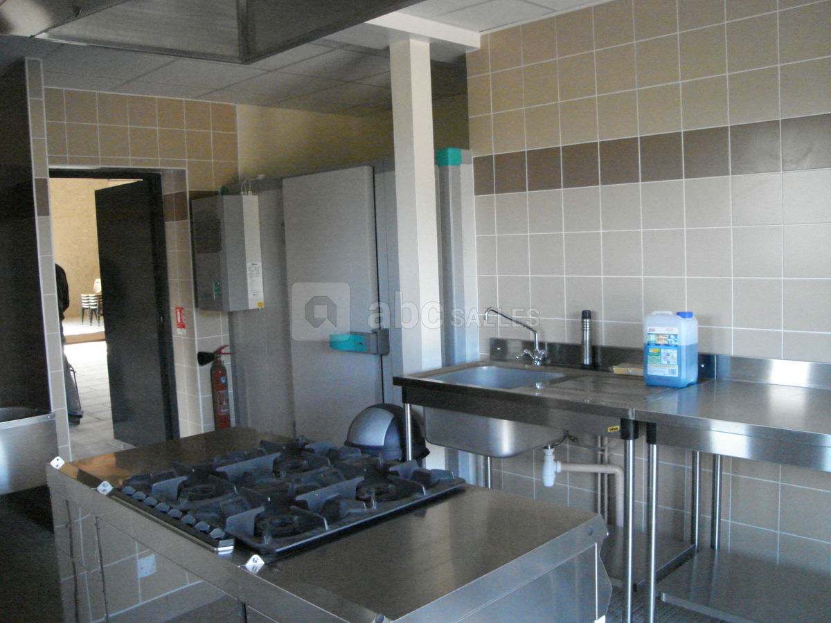 Cuisine traiteur (piano et chambre foide)