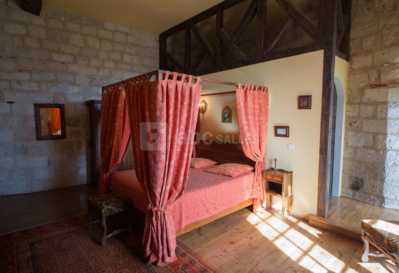 Chambre médiévale au Chateau de Goudourville