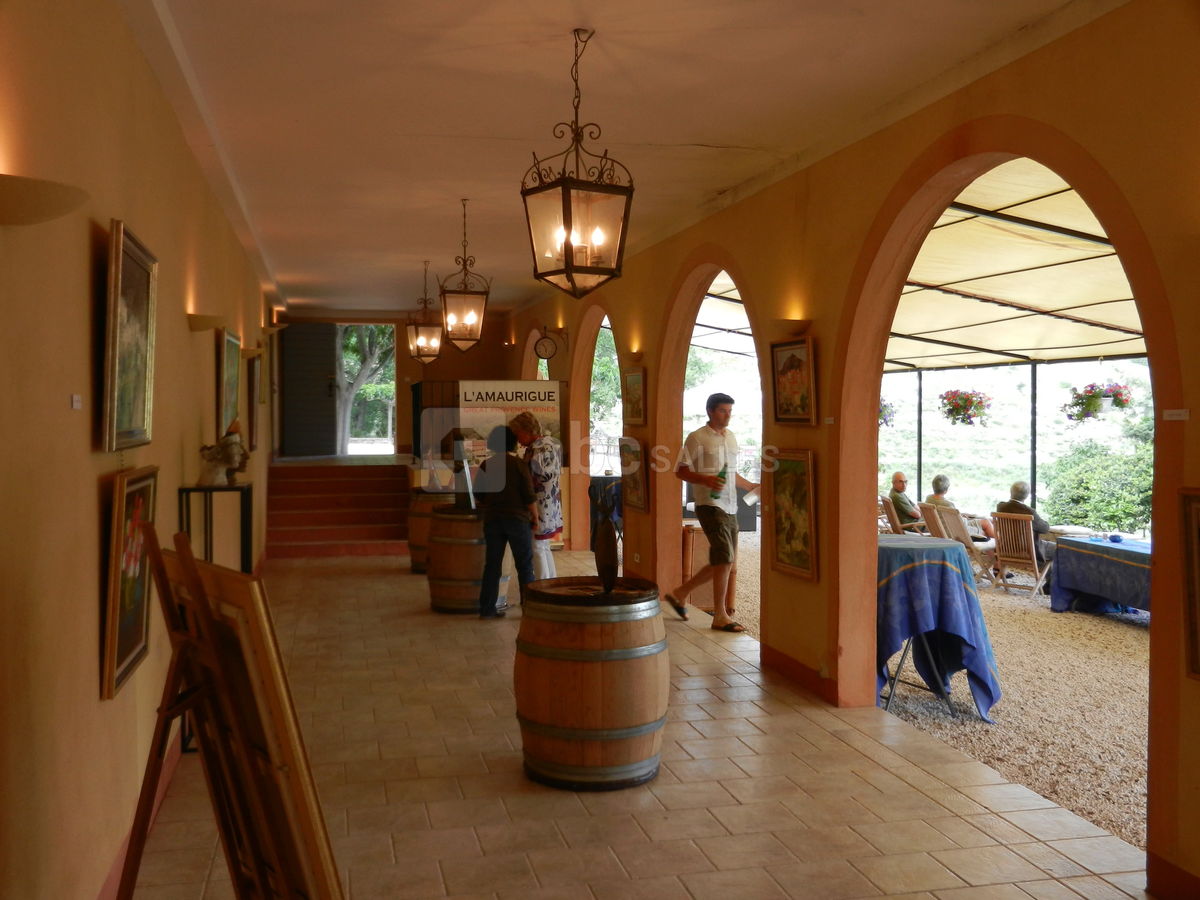 Salle des arcades, exposition