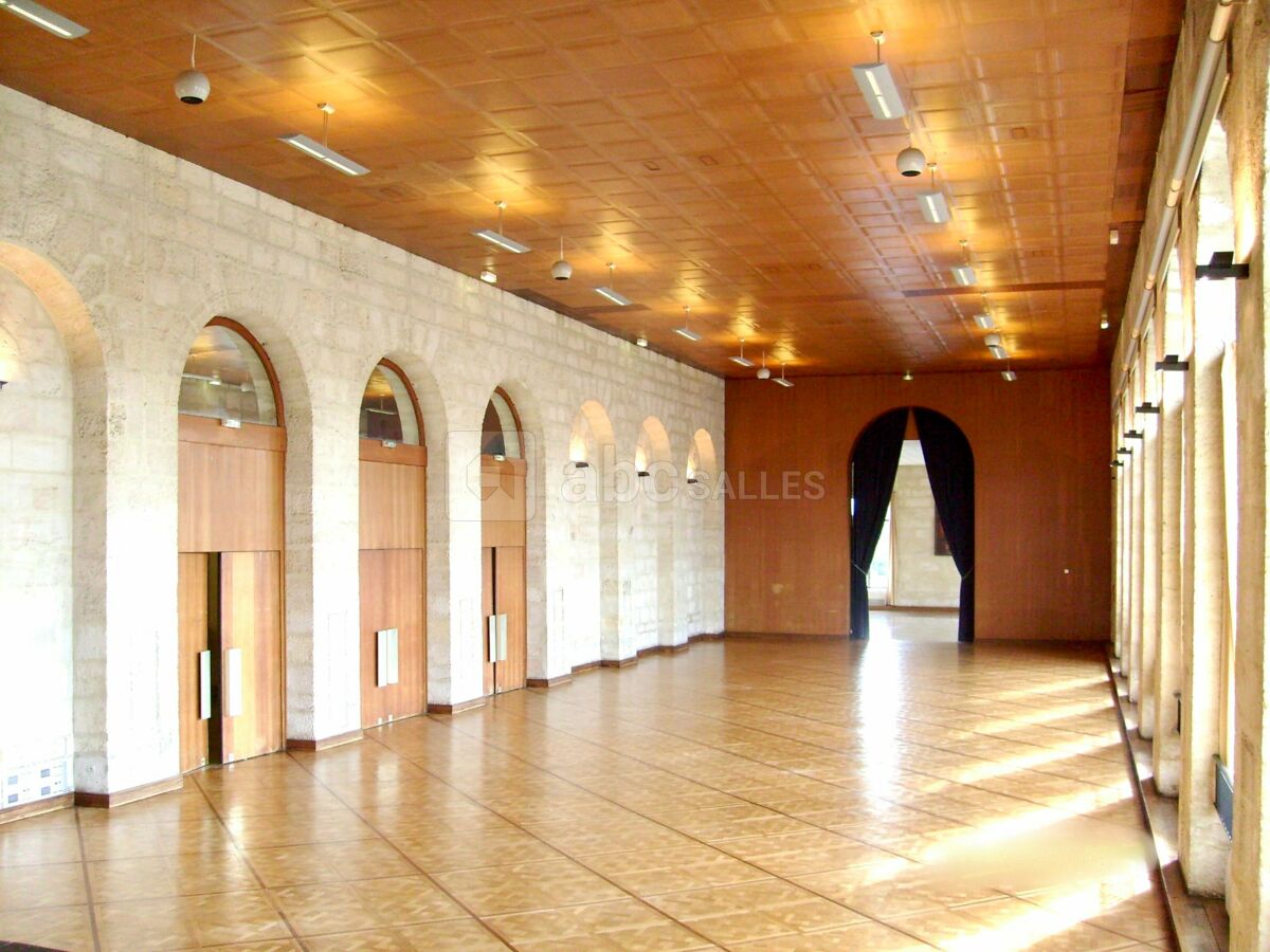 Salle Colbert / Capacité de 500 personnes