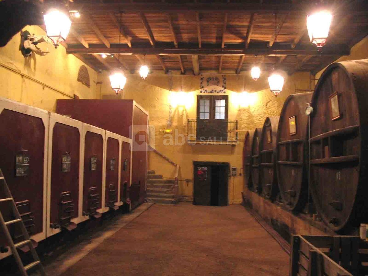 Cave aux lanternes