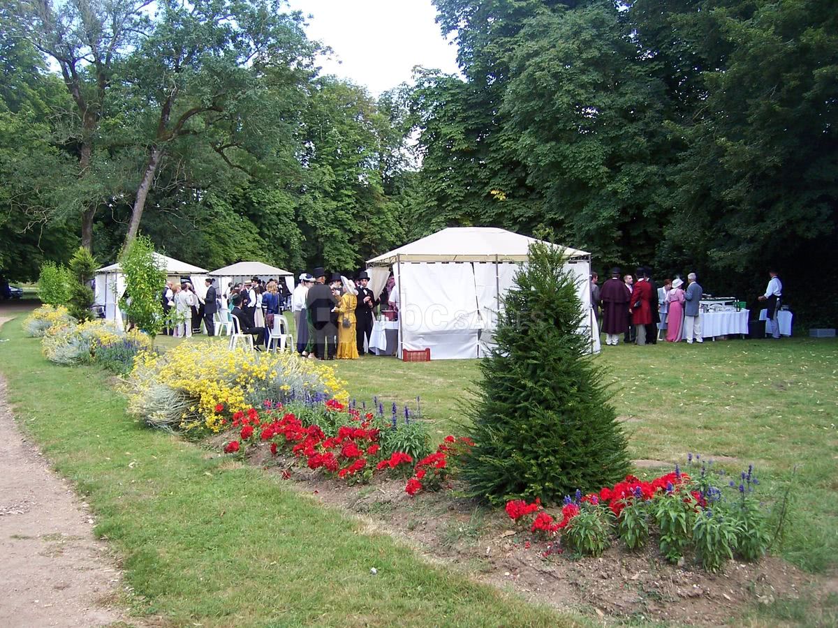 Château de la Court d'Aron
