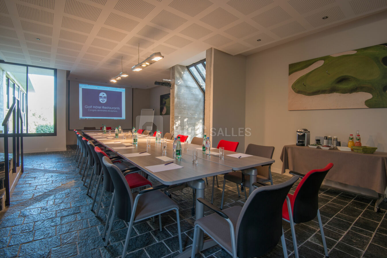 Barbaroux Salle n°3 ( 54m²)