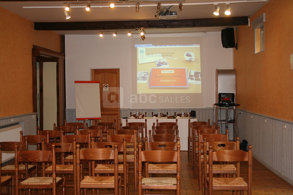 Salle de réunion en conférence