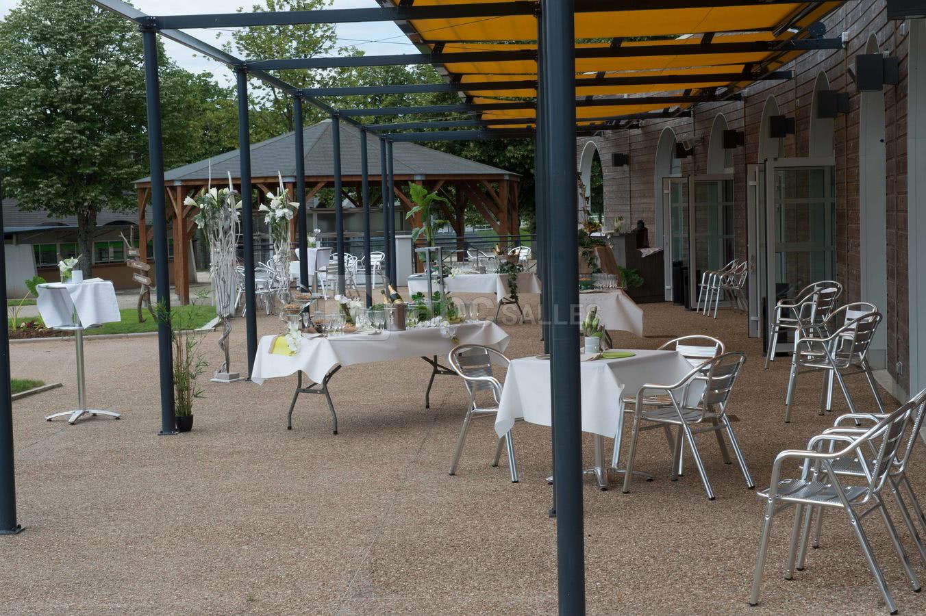 Terrasse du Pavillon Jean-Louis Cousin
