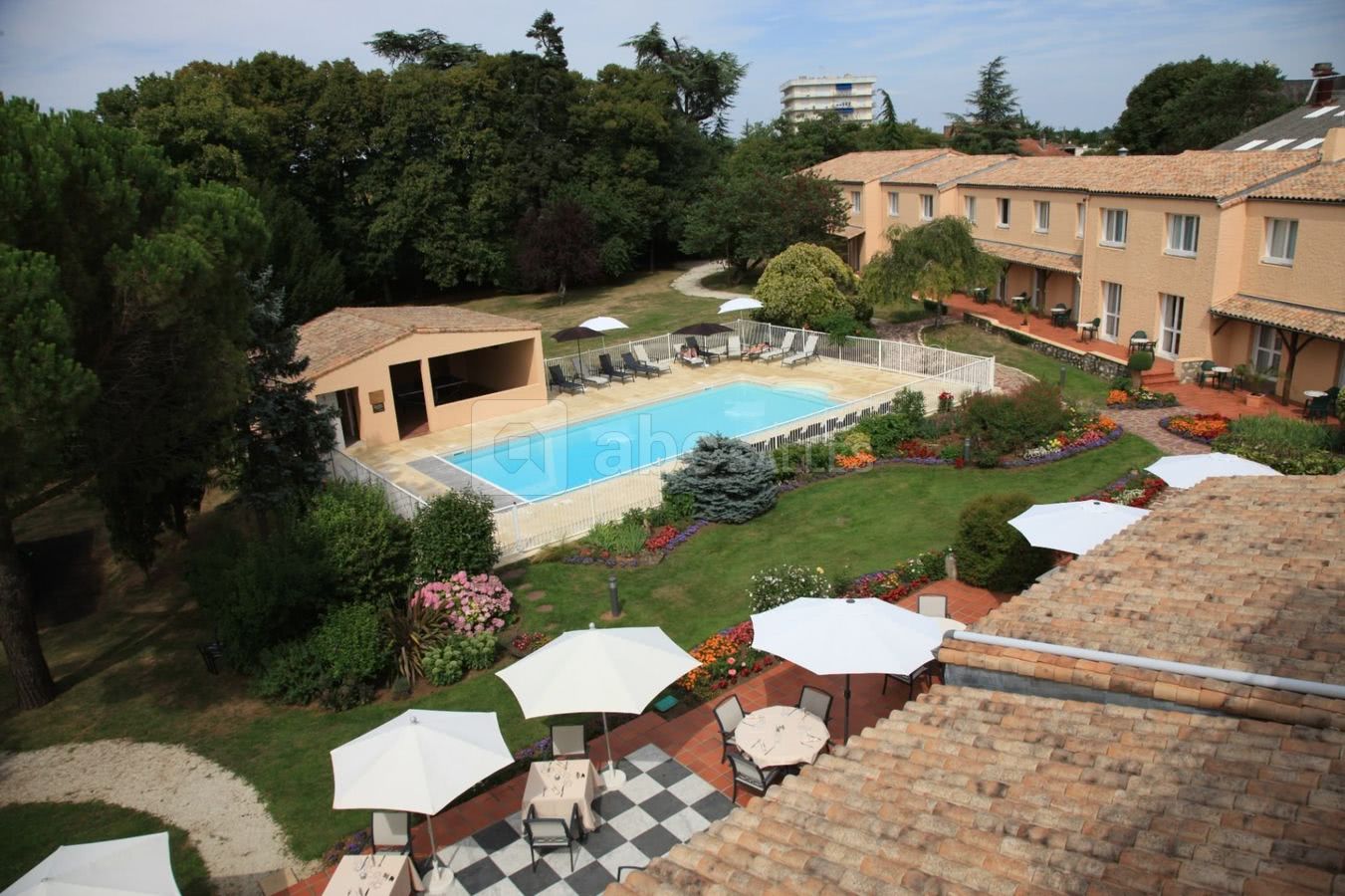 Hotel*** restaurant le rabelais