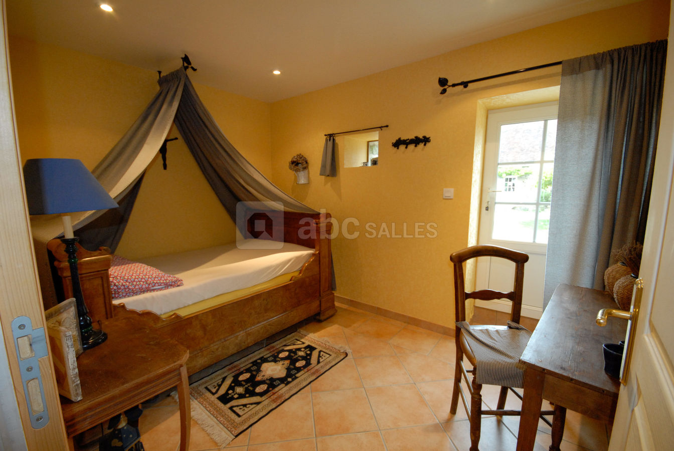 Une chambre dans le gîte d'hélianthe