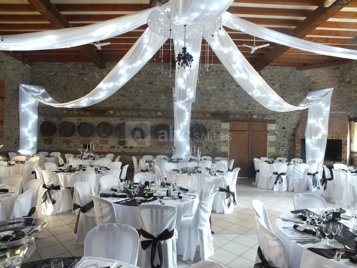 Création déco mariage baroque au chais de l'epinay