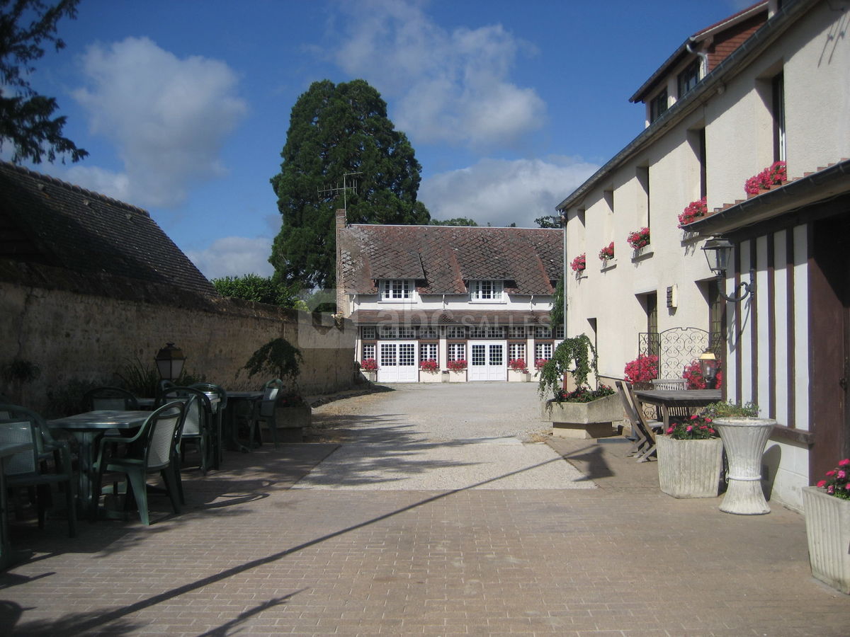 Vue côté salle du parc