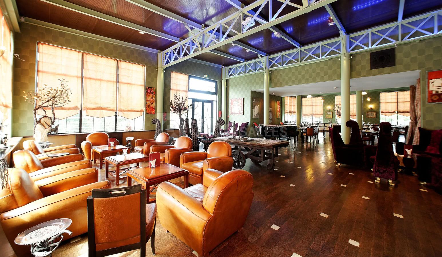Bar Lounge Sea Snake Bar