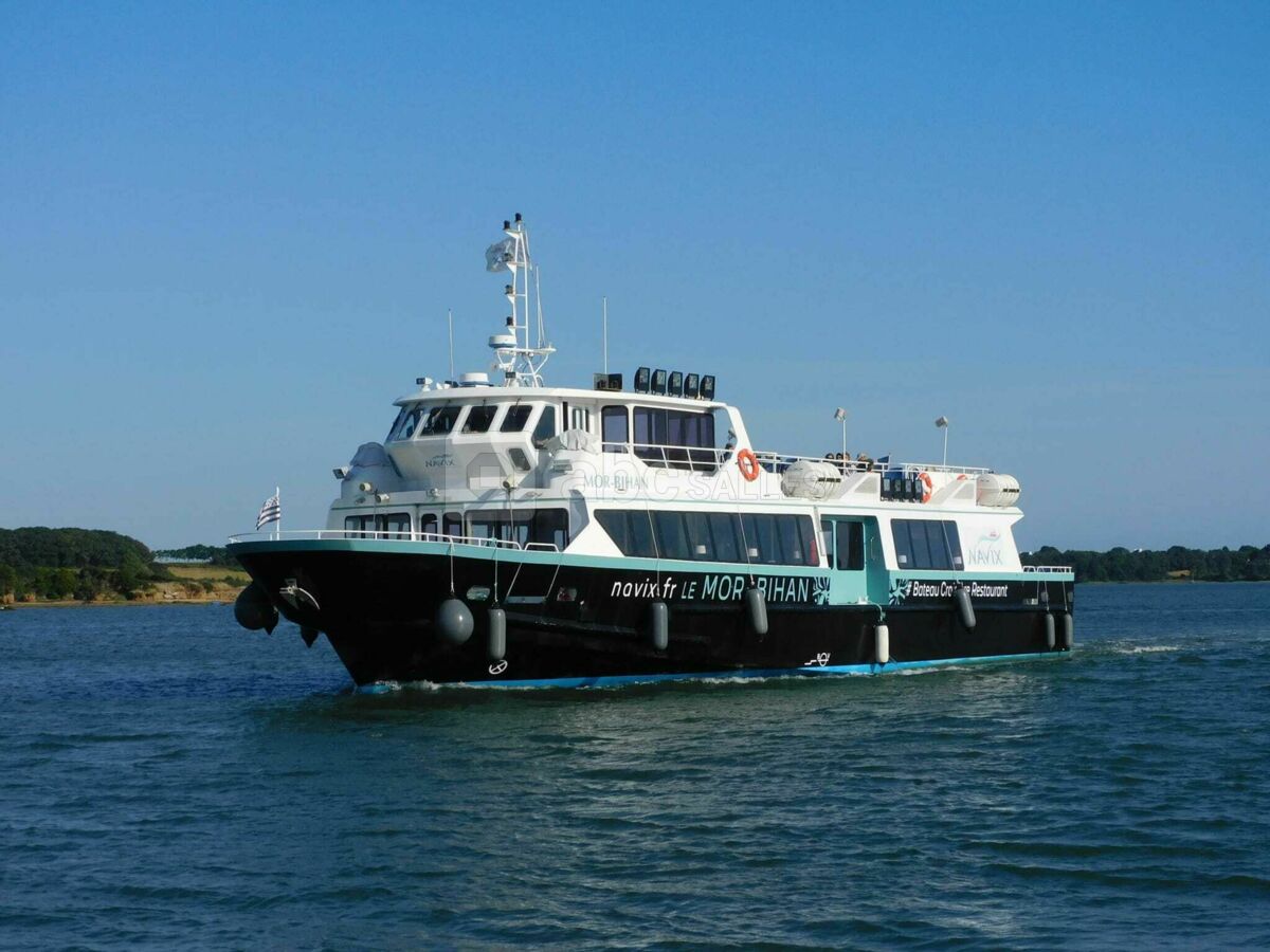 Bateau Restaurant Navix