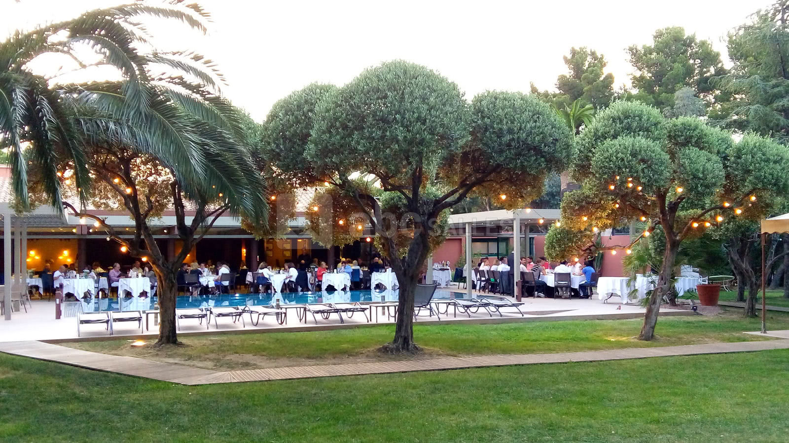 Parc et restaurant