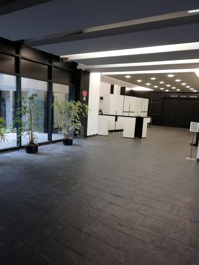 PETIT HALL D'HONNEUR