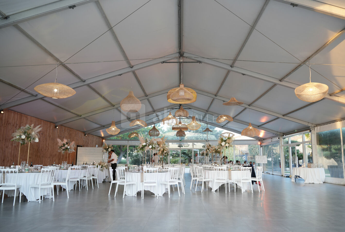 Le chapiteau en journée