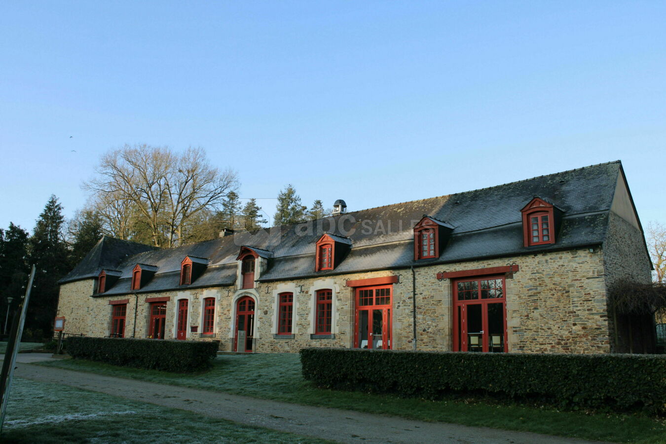 LA TOUR - GRAND FOUGERAY