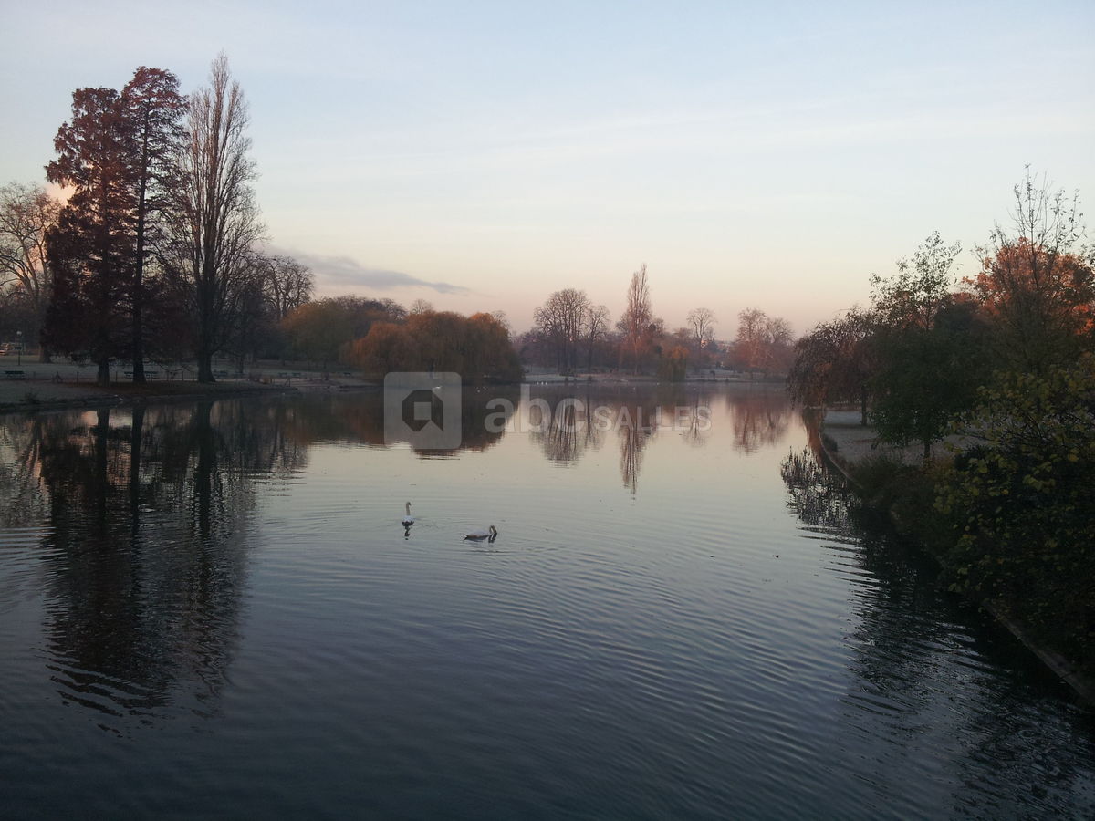 Le Chalet des Iles Daumesnil est beau aussi en hiver