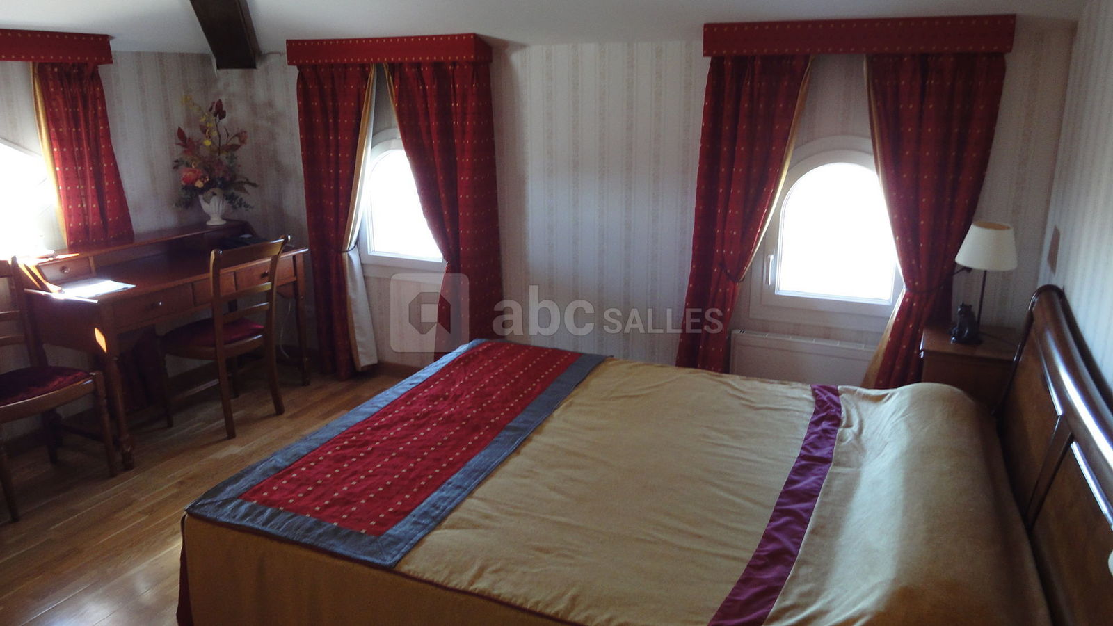 Chambre beige
