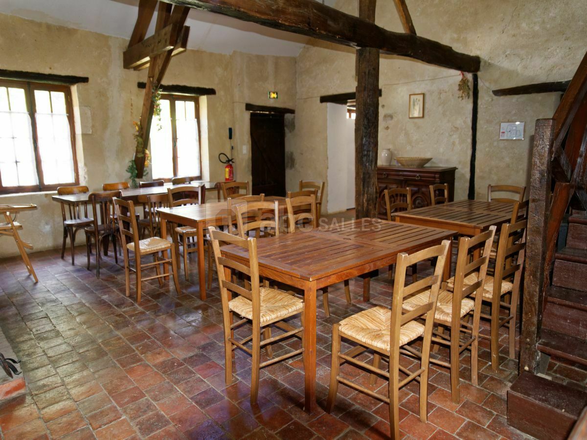 Grand gîte grande salle