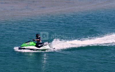 Jet ski