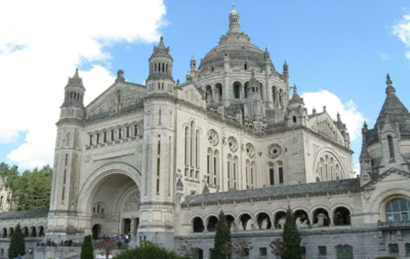 Basilique Sainte Thérèse