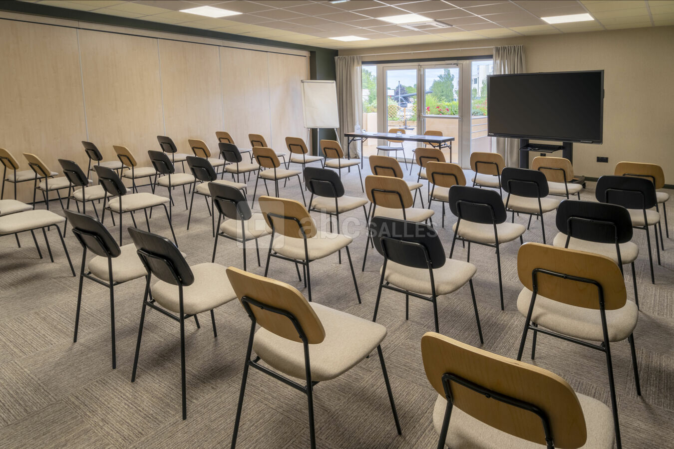 Salle Linum 60m2