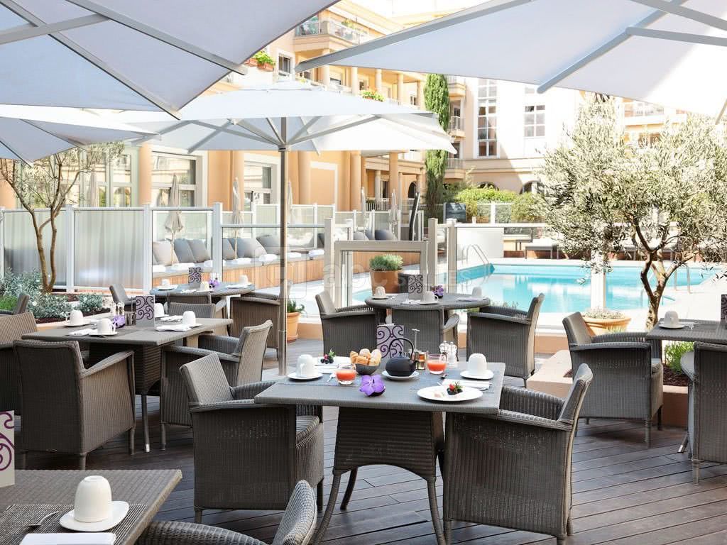 Grand Hôtel Roi René